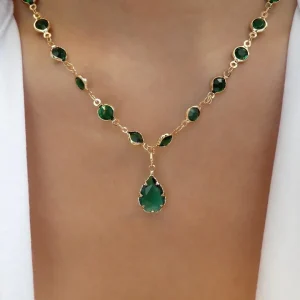 Collier ras du cou rétro en pierres précieuses en cristal arc-en-ciel pour femmes, chaîne de clavicule Simple, bijoux, accessoires de vêtements à la mode