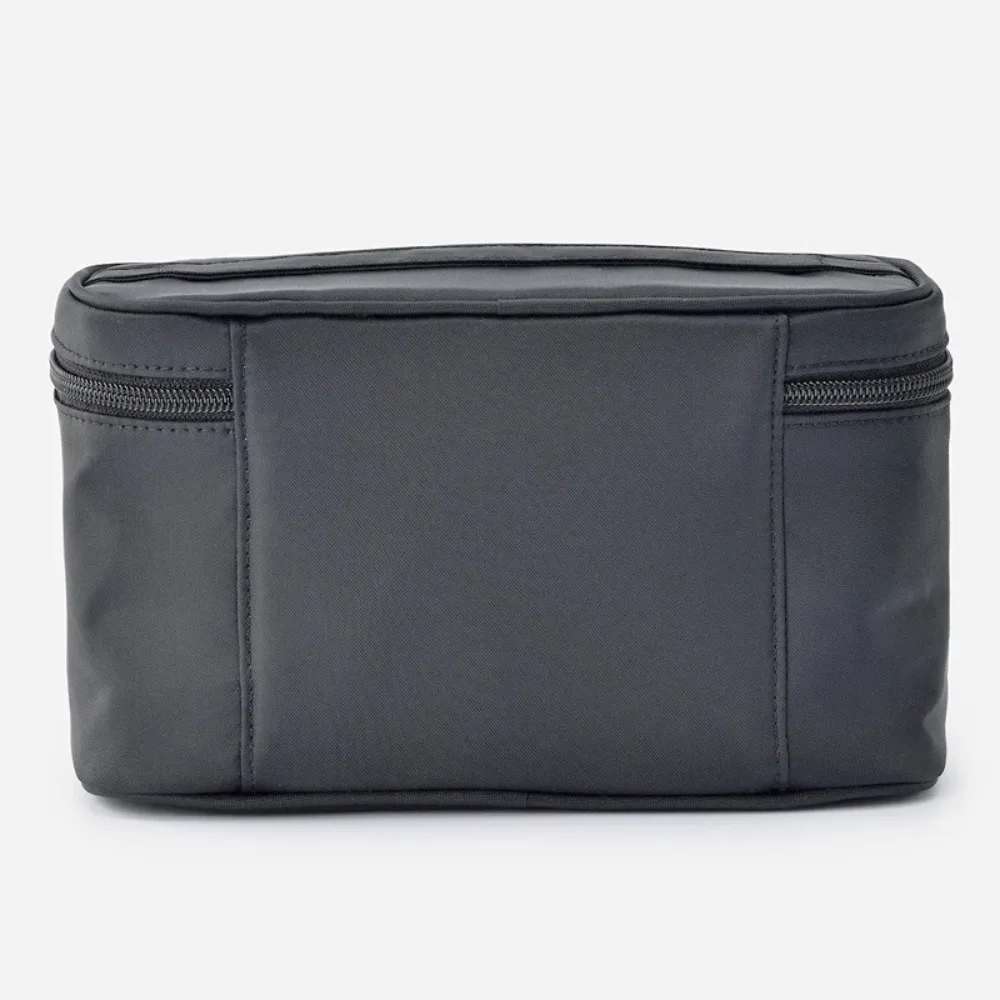 Trousse de maquillage de Style japonais pour femmes, sac de rangement de lavage noir à main, sac de toilette de grande capacité pour hommes et femmes Trousse de maquillage de Style japonais pour femmes, sac de rangement de lavage noir à main, sac de toilette de grande capacité pour hommes et femmes
