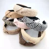 Accessoires pour cheveux avec nœud en paille, tendance et élégant, tissé à larges bords, cerceau pour cheveux distinctif Simple et à la mode pour femmes Accessoires pour cheveux avec nœud en paille, tendance et élégant, tissé à larges bords, cerceau pour cheveux distinctif Simple et à la mode pour femmes