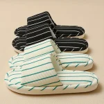 Pantoufles de maison rayées de Style japonais pour femmes, pantoufles d&rsquo;intérieur légères et antidérapantes, douces et confortables, diapositives de chambre de Couple