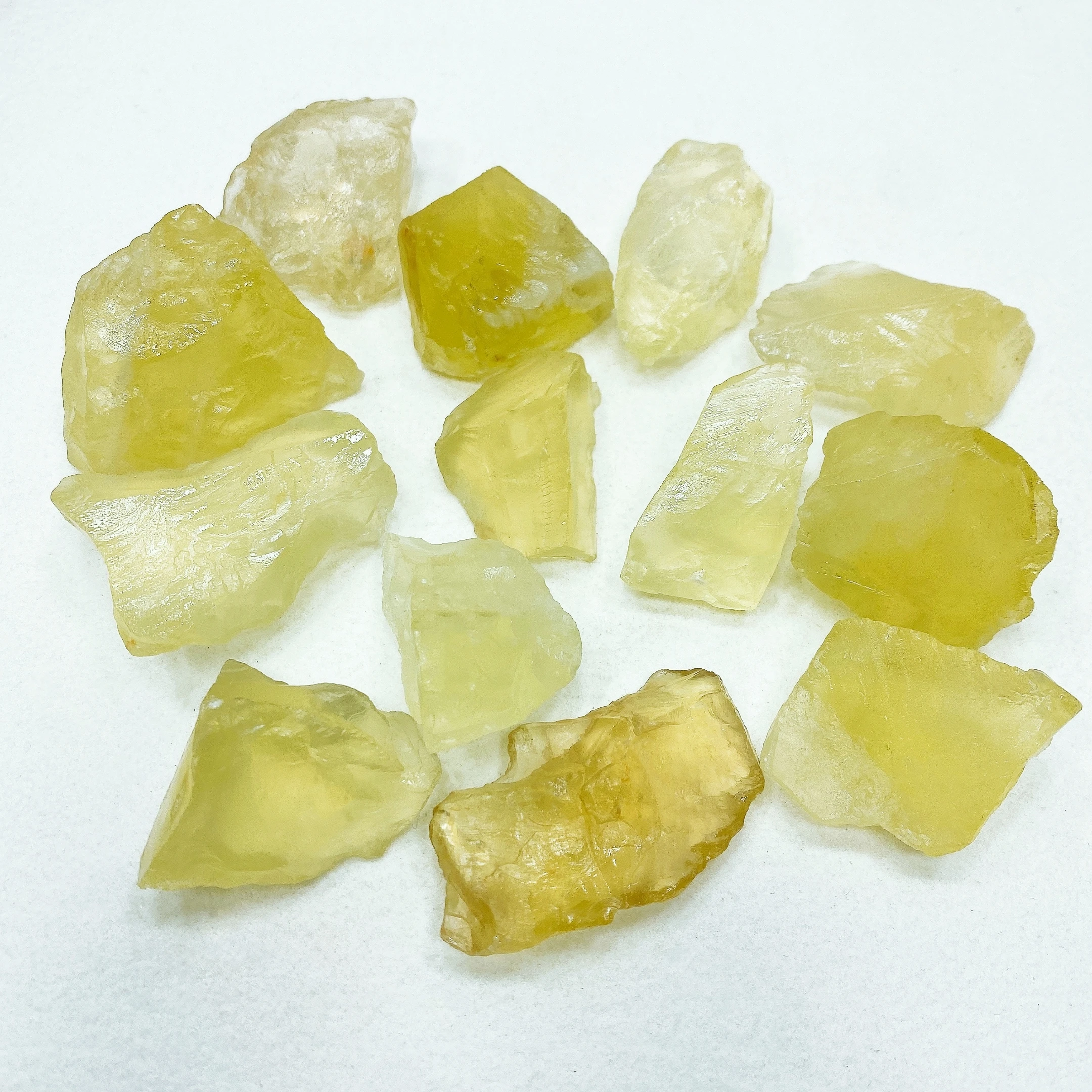pierre brute en cristal naturel de haute qualité, minerai de quartz, roche de guérison reiki, spécimen minéral brut, décoration d'aquarium de maison, cadeau d'enseignement pierre brute en cristal naturel de haute qualité, minerai de quartz, roche de guérison reiki, spécimen minéral brut, décoration d'aquarium de maison, cadeau d'enseignement