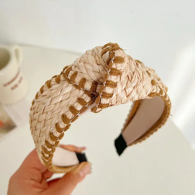 bandeau de sauna bohème en paille à larges bords pour femme, élégant et gracieux bandeau de sauna bohème en paille à larges bords pour femme, élégant et gracieux