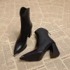 bottes de rinçage pointues pour femmes, fermetures à glissière arrière, bottes courtes pour dames, talon carré élégant, chaussures d'hiver pour femmes, mode 2024