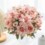 Fleurs artificielles Dahlia Rose et marguerite en soie, pour décoration de fête de mariage à domicile, arrangements floraux DIY dans des coffrets cadeaux décoratifs Fleurs artificielles Dahlia Rose et marguerite en soie, pour décoration de fête de mariage à domicile, arrangements floraux DIY dans des coffrets cadeaux décoratifs