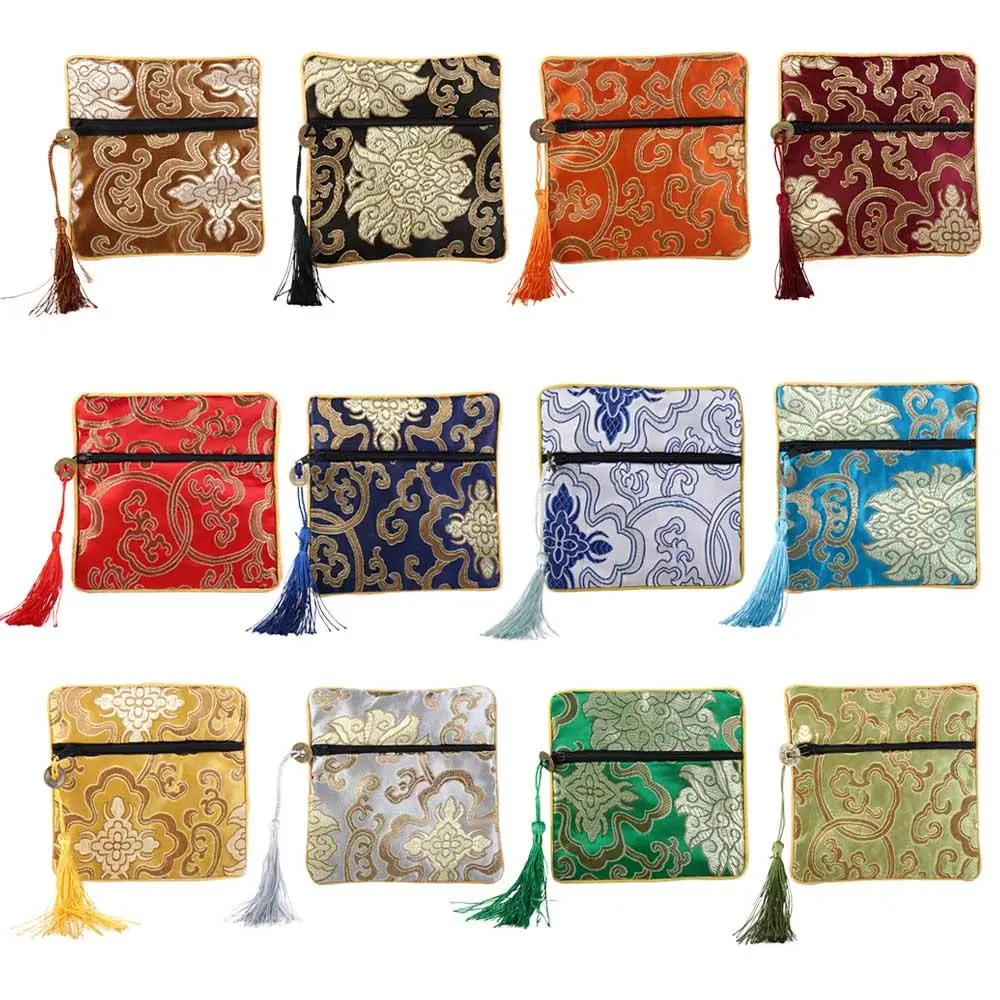 Poudres de porte-monnaie en brocart chinois, petit sac à fermeture éclair avec pompon, broderie carrée, cadeaux de bijoux, poudres de stockage Poudres de porte-monnaie en brocart chinois, petit sac à fermeture éclair avec pompon, broderie carrée, cadeaux de bijoux, poudres de stockage