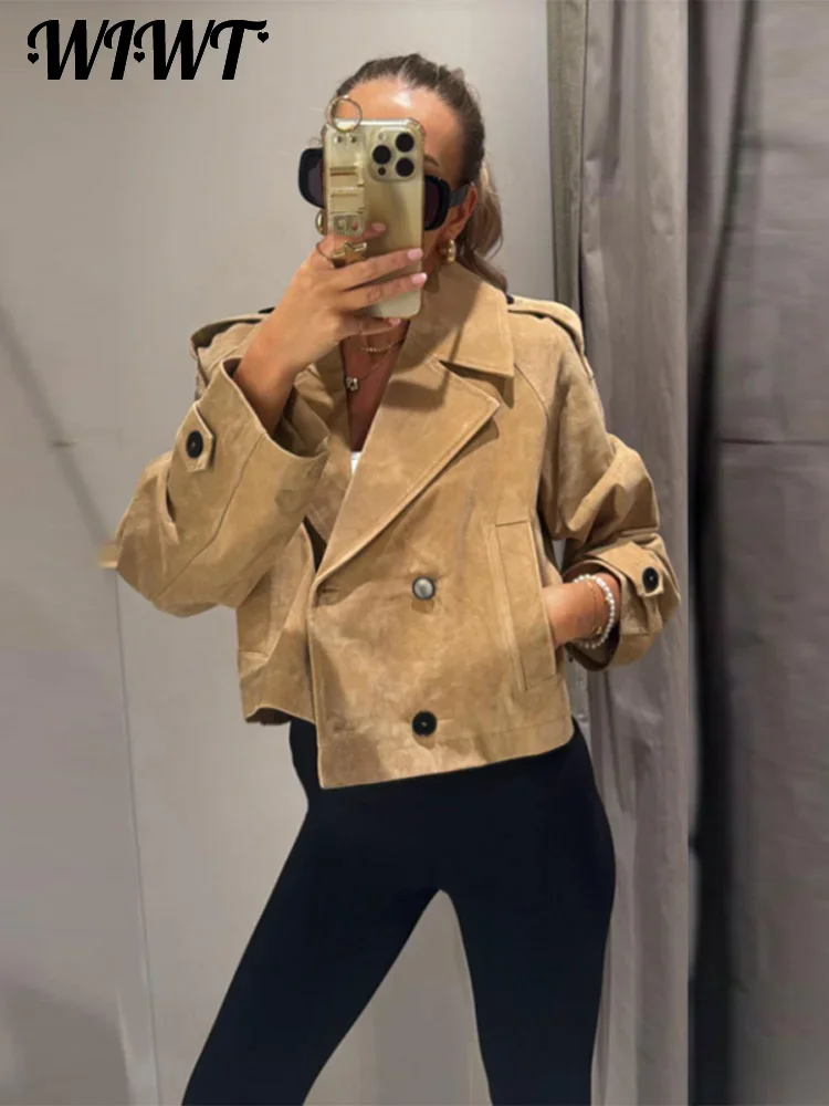 veste courte kaki à double boutonnage pour femme, manteaux de rue à col rabattu et poches à boutons, streetwear décontracté, nouvelle collection automne 2025 veste courte kaki à double boutonnage pour femme, manteaux de rue à col rabattu et poches à boutons, streetwear décontracté, nouvelle collection automne 2025