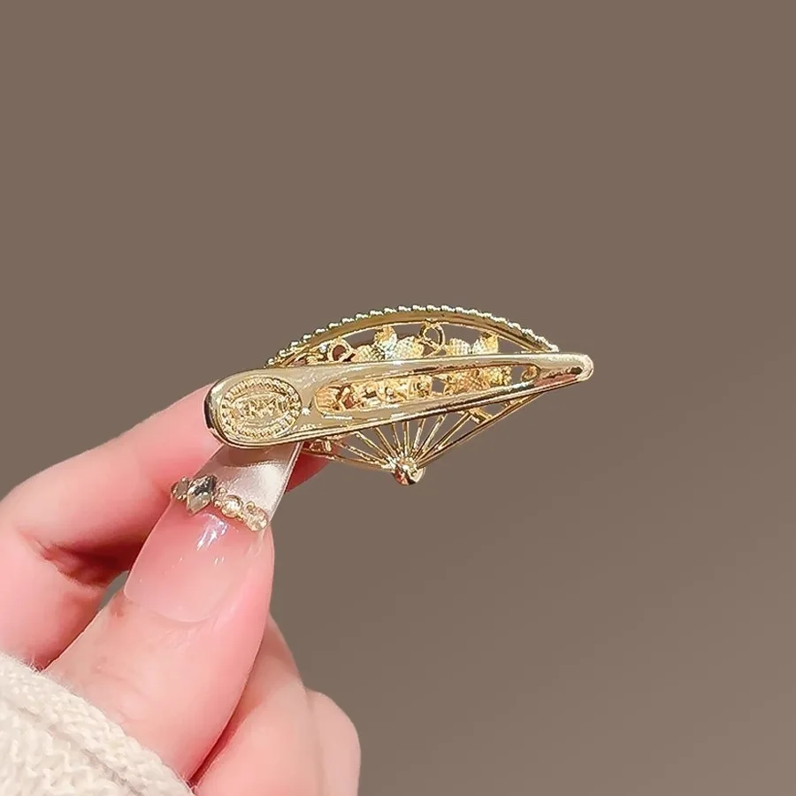 pince à cheveux en forme d'éventail pour femmes, pince à frange latérale super féerique, pince à bec de canard en alliage quotidien, épingle à cheveux, accessoires pour cheveux pince à cheveux en forme d'éventail pour femmes, pince à frange latérale super féerique, pince à bec de canard en alliage quotidien, épingle à cheveux, accessoires pour cheveux