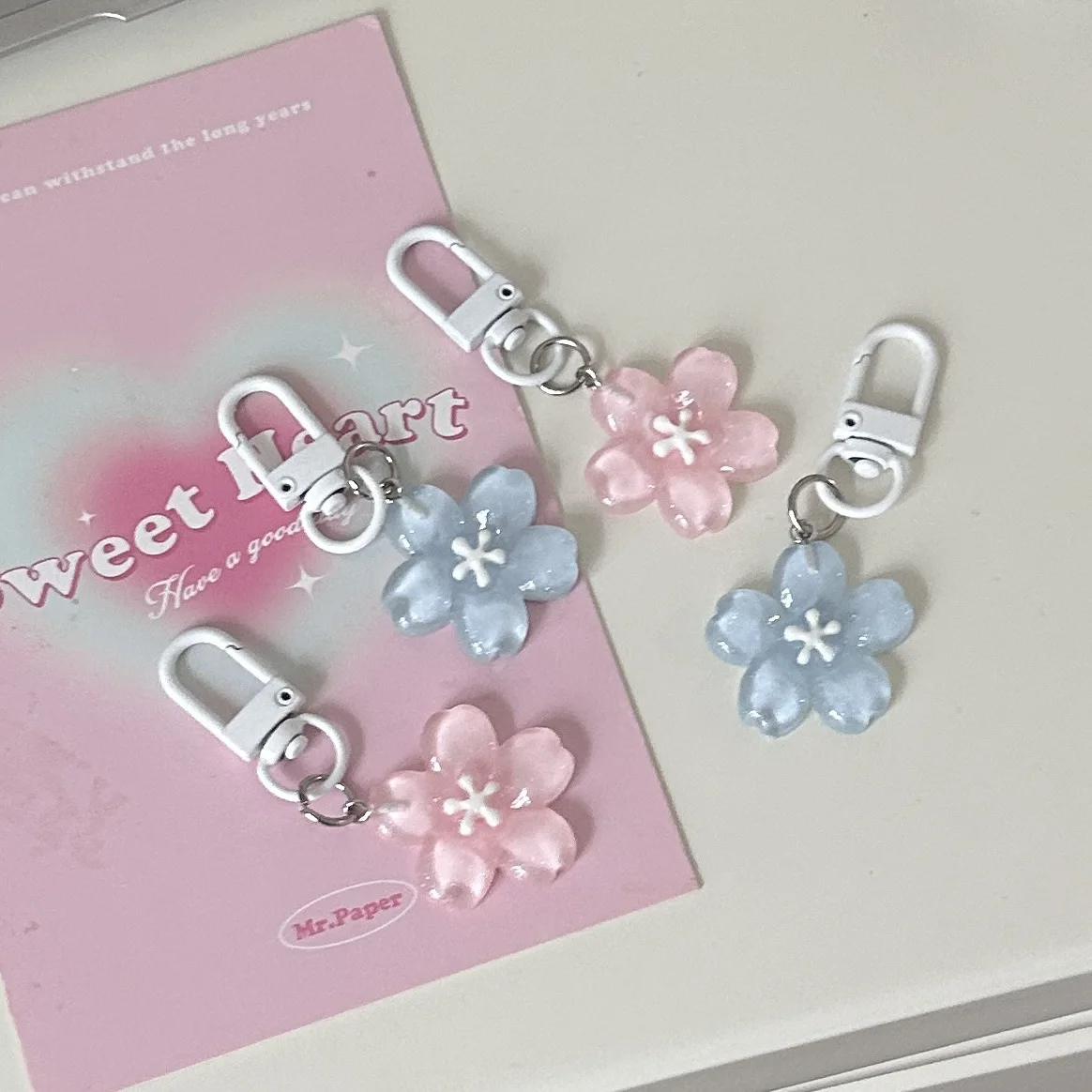 porte clés simulé sakura en résine, fleur de cerisier, pendentif jelly sakura, pendentif romantique, fleur translucide, poupée porte clés simulé sakura en résine, fleur de cerisier, pendentif jelly sakura, pendentif romantique, fleur translucide, poupée